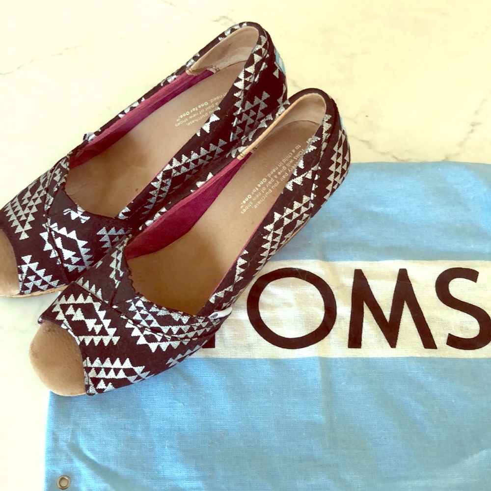 TOMS peep toe wedges